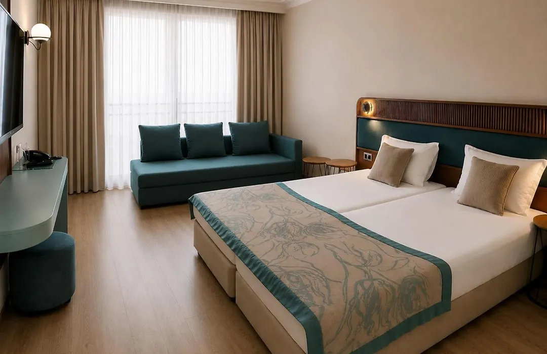 Kristal Hotel-1